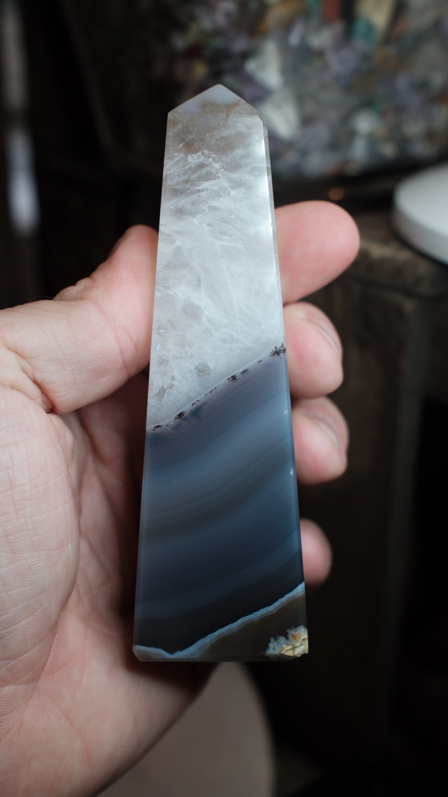 Agat, torn #17