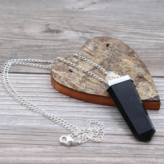 Silverpläterat Halsband – Svart Agat (Flat spets)