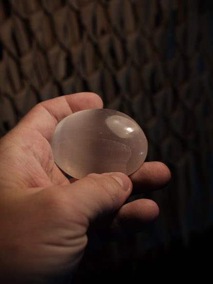 Selenit Handsten, Trumlad