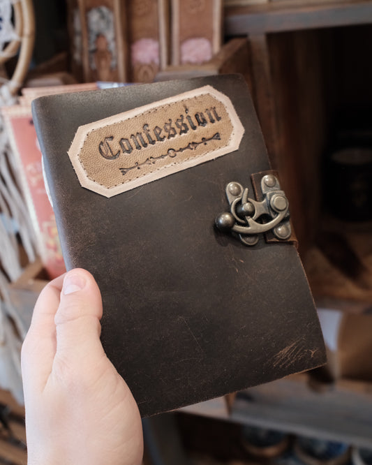 Läderanteckningsbok - Confessions, med lås