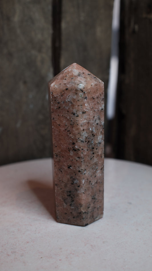 Orange Kalcit & Svart Turmalin, torn