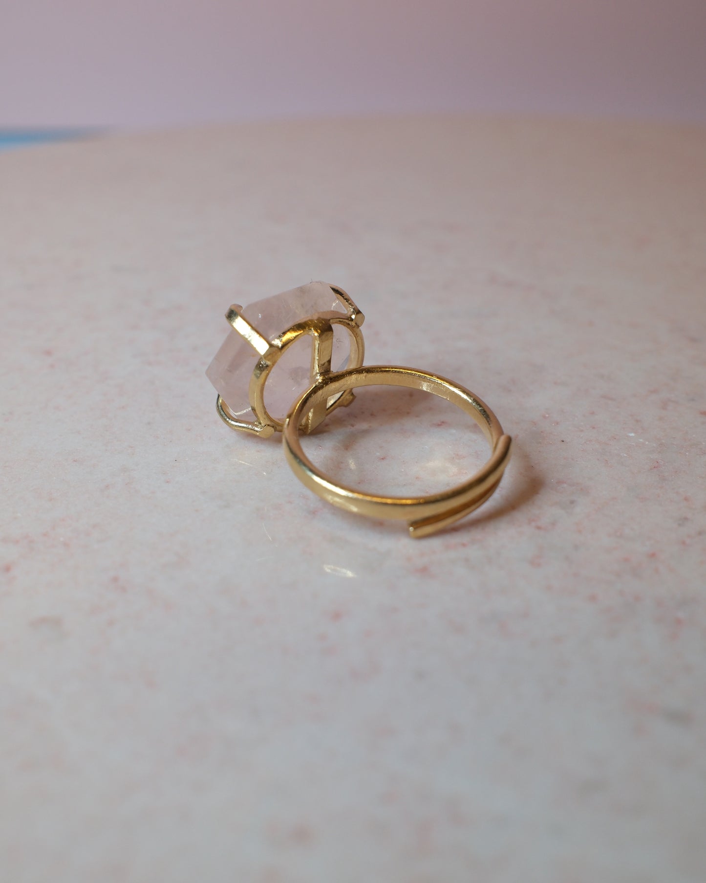 Facetterad Rosenkvarts ring, guld (A)
