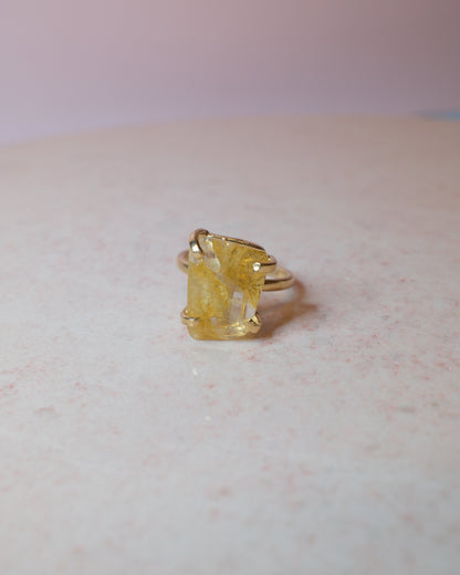 Facetterad citrin ring, guld (A)