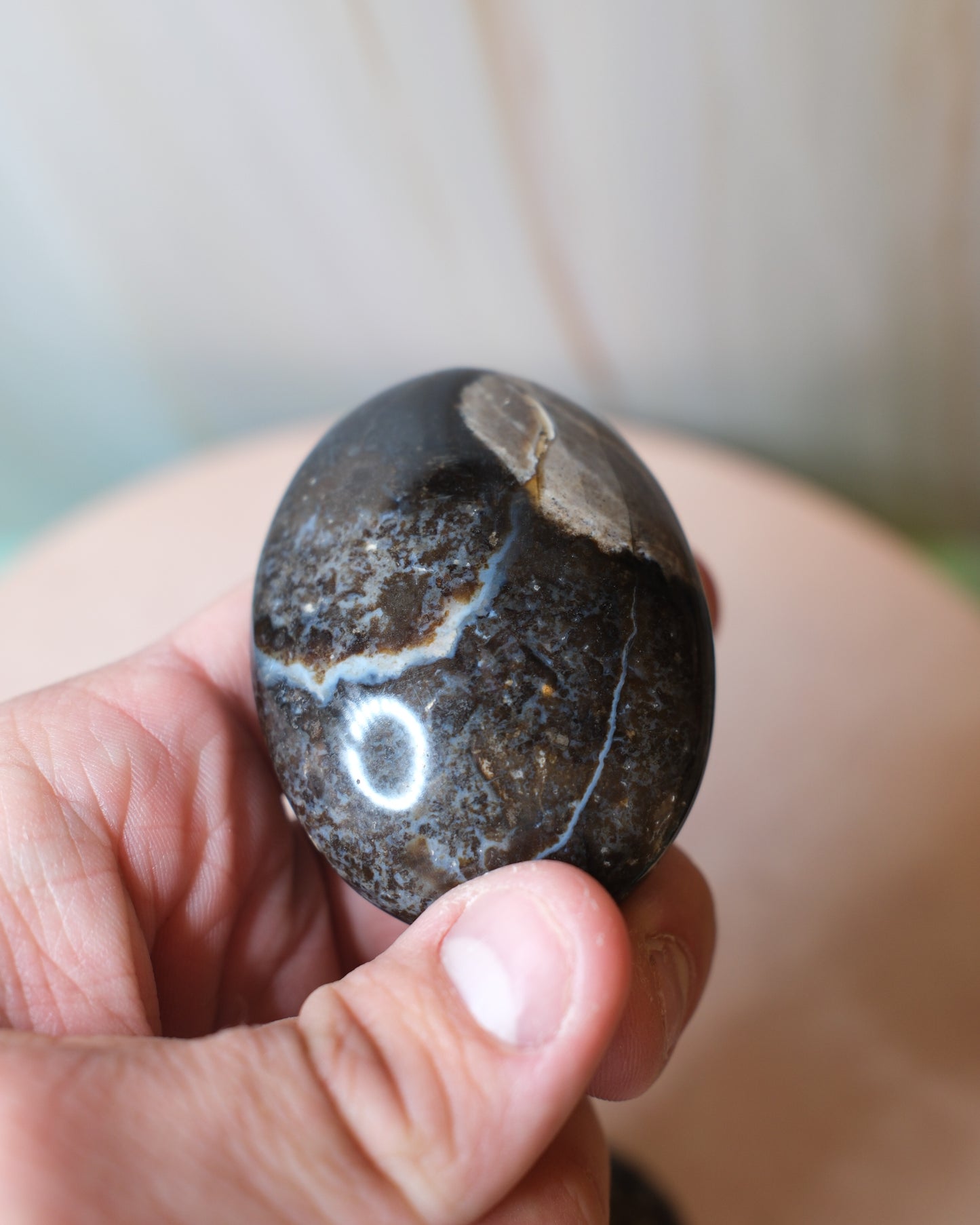Svart Opal handsten