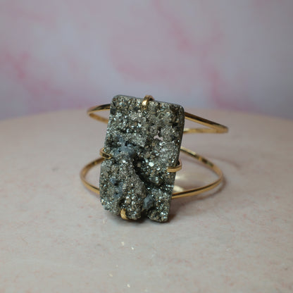 Pyrit armband, guld (C) Spiritana