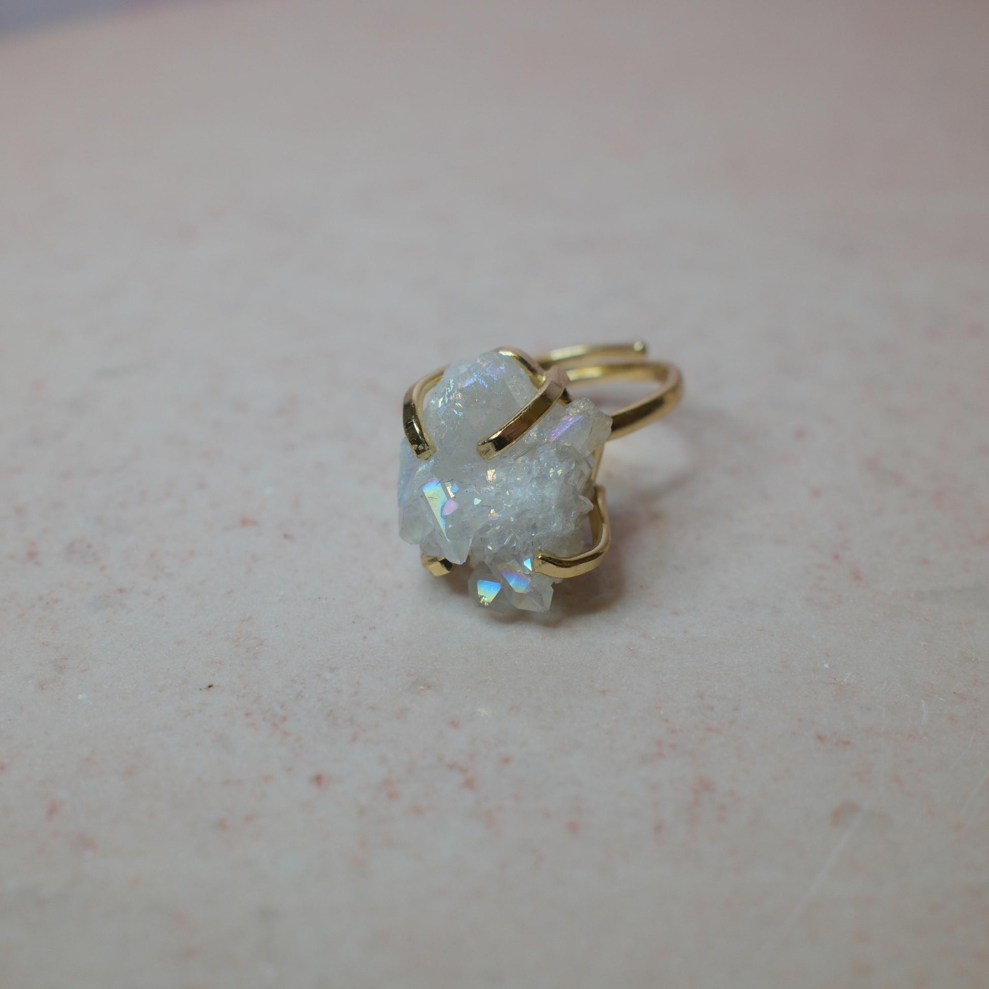 Ängelkvarts ring, guld (B) Spiritana