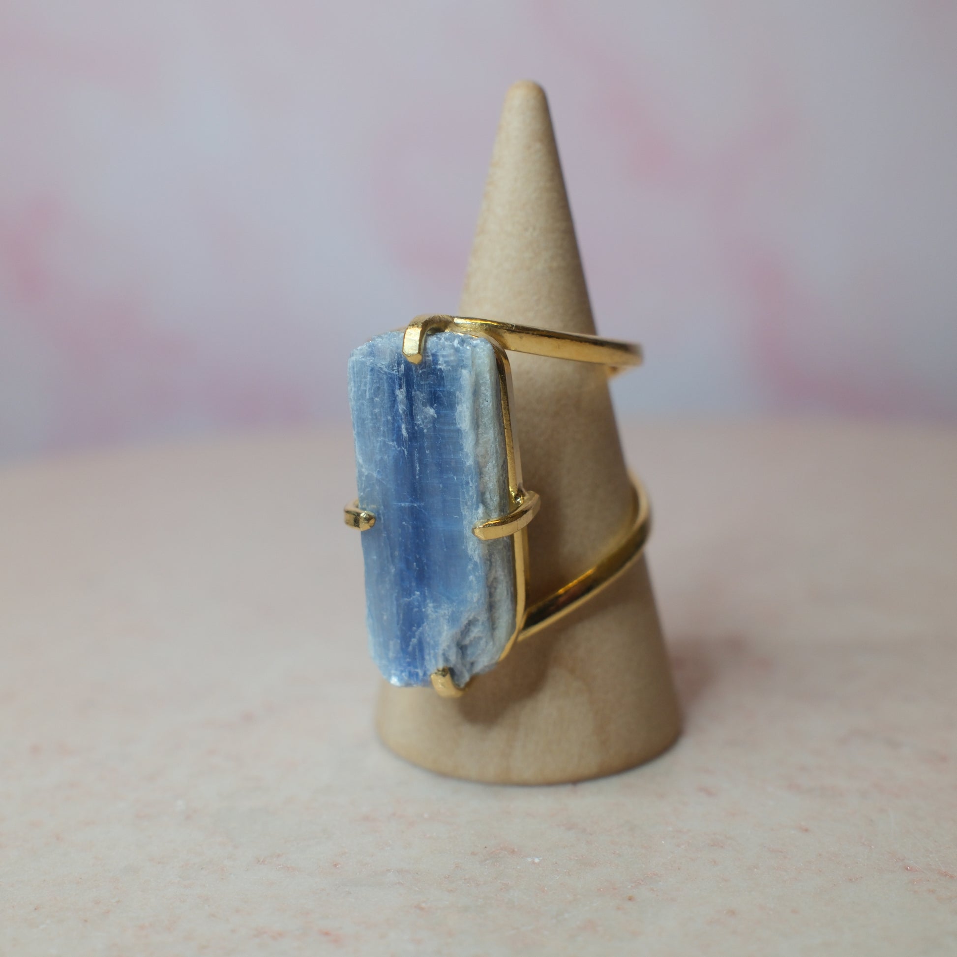 Kyanit ring, guld (D) Spiritana